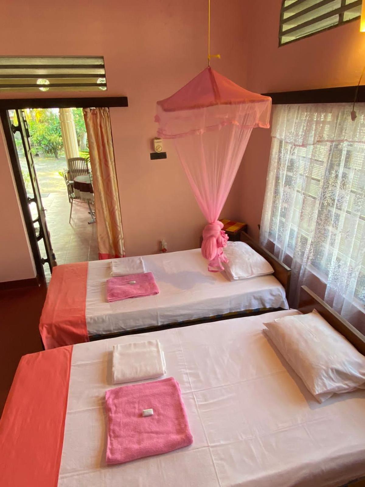 Sujatha Villa Paradise Tangalle Extérieur photo
